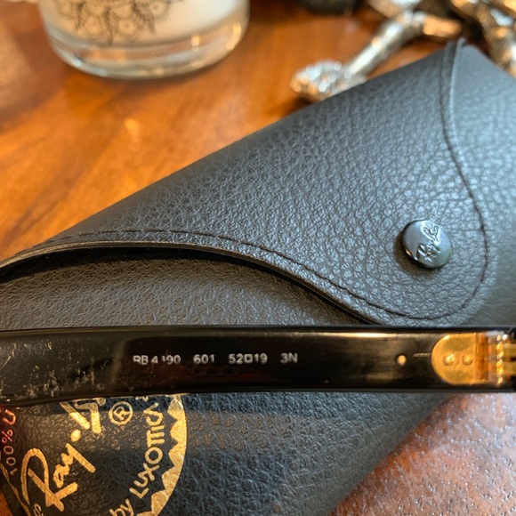 Ray Ban Clubmasters - Picture 3 of 3